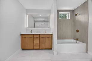 21 Hutchinson St, Winthrop, MA 02152 - Photo 17