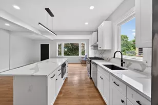 21 Hutchinson St, Winthrop, MA 02152 - Photo 7