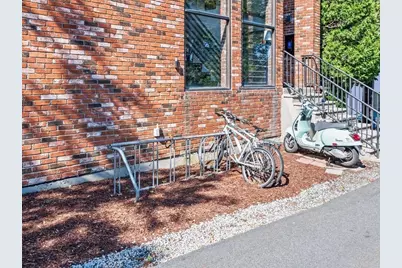 10 Roberts #12, Somerville, MA 02145 - Photo 3