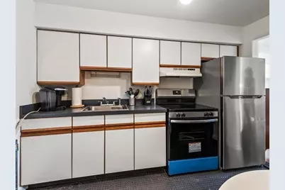 10 Roberts #12, Somerville, MA 02145 - Photo 9