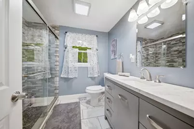 1582 Varnum Ave, Lowell, MA 01854 - Photo 15