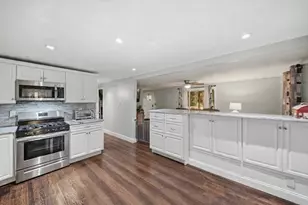 1582 Varnum Ave, Lowell, MA 01854 - Photo 15