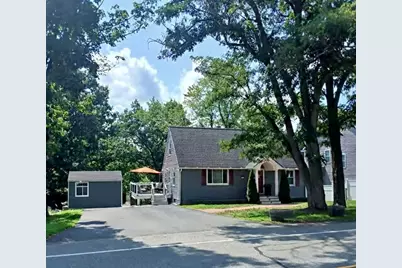 1582 Varnum Ave, Lowell, MA 01854 - Photo 3