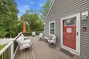 1582 Varnum Ave, Lowell, MA 01854 - Photo 5