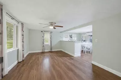 1582 Varnum Ave, Lowell, MA 01854 - Photo 17