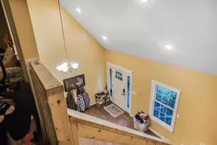 475 Somers, East Longmeadow, MA 01028 - Photo 5