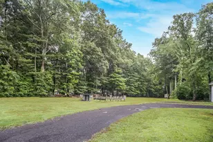 475 Somers, East Longmeadow, MA 01028 - Photo 11