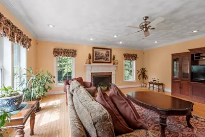 18 Lawrence St, Pepperell, MA 01463 - Photo 13