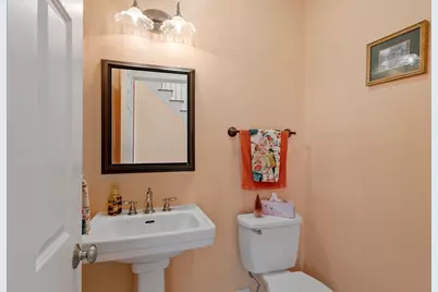 18 Lawrence St, Pepperell, MA 01463 - Photo 17