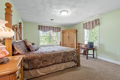 18 Lawrence St, Pepperell, MA 01463 - Photo 23