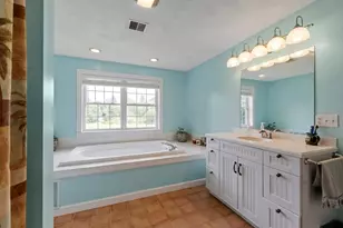 18 Lawrence St, Pepperell, MA 01463 - Photo 27