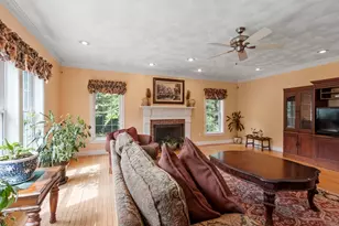18 Lawrence St, Pepperell, MA 01463 - Photo 13