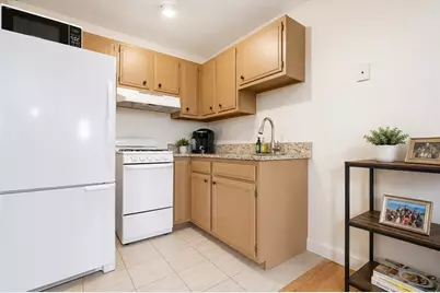 130 Emerson St #32C, Boston, MA 02127 - Photo 3