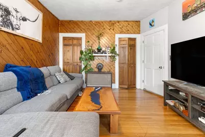 592 E 3rd Street #3, Boston, MA 02127 - Photo 9
