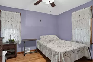 77 Ridge Rd, Marlborough, MA 01752 - Photo 11