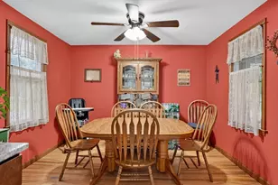 77 Ridge Rd, Marlborough, MA 01752 - Photo 5