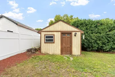 12 Stromquist Avenue, Lowell, MA 01852 - Photo 7