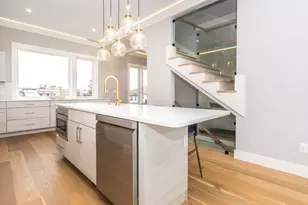 308 Newton St, Waltham, MA 02453 - Photo 11