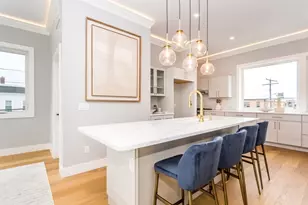 308 Newton St, Waltham, MA 02453 - Photo 9