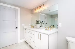 308 Newton St, Waltham, MA 02453 - Photo 23