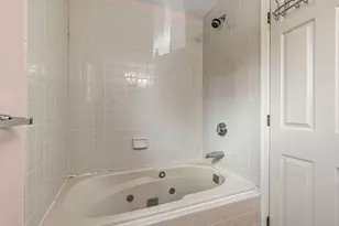 213 Brickett Hill Cir, Haverhill, MA 01830 - Photo 17