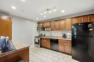 37 Hosmer St, Marlborough, MA 01752 - Photo 19