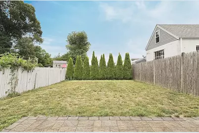 44 Harmon St, Lynn, MA 01905 - Photo 3