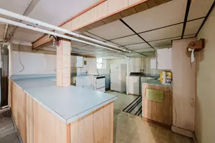 194 Coffin Ave, New Bedford, MA 02746 - Photo 21