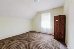 194 Coffin Ave, New Bedford, MA 02746 - Photo 17