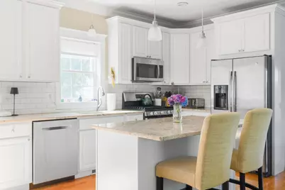 788 Belmont #788, Watertown, MA 02472 - Photo 5