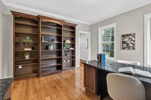 1055 Salem St, North Andover, MA 01845 - Photo 21