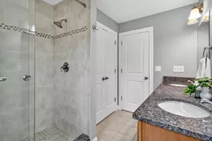 1055 Salem St, North Andover, MA 01845 - Photo 27