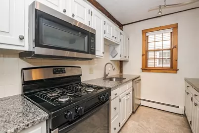 42 Essex St #1, Salem, MA 01970 - Photo 15