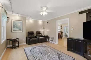 73 West St, Pepperell, MA 01463 - Photo 5