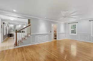 73 West St, Pepperell, MA 01463 - Photo 9