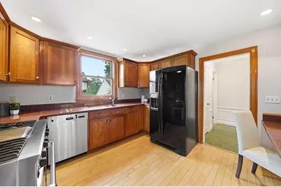 45 Simmons Ave, Belmont, MA 02478 - Photo 15