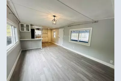 1790 Massachusetts Ave #25, Lunenburg, MA 01462 - Photo 5
