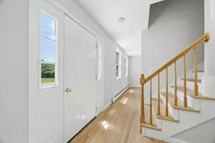 17 Bonner Ave, Fitchburg, MA 01420 - Photo 9