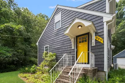 993 Pine St, Seekonk, MA 02771 - Photo 3
