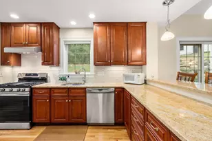3 McGill Ct, Hopkinton, MA 01748 - Photo 9