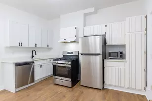 595 E 5th St, Boston, MA 02127 - Photo 5