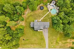 8 Paddock Cir, Middleborough, MA 02346 - Photo 7