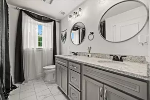 8 Paddock Cir, Middleborough, MA 02346 - Photo 35