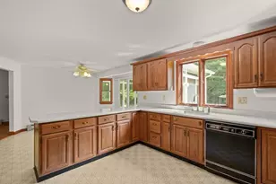 96 Burt St, Norton, MA 02766 - Photo 15