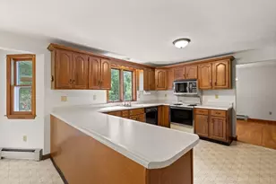 96 Burt St, Norton, MA 02766 - Photo 13
