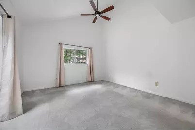 54 Voyagers Ln #54, Ashland, MA 01721 - Photo 9