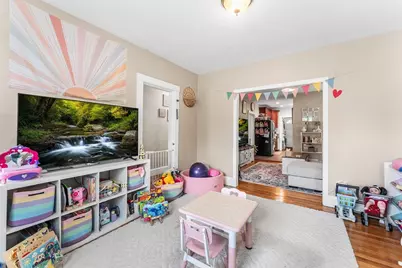 39 Orchard St, Marlborough, MA 01752 - Photo 5