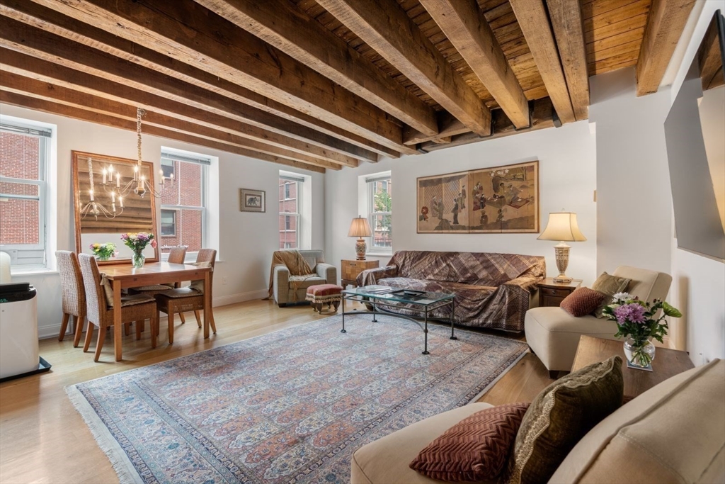 99 Fulton St #2-5, North End