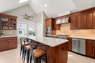 80 Gold Leaf Ln, Mashpee, MA 02649 - Photo 7