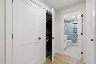 14 Garfield St, Northampton, MA 01062 - Photo 33